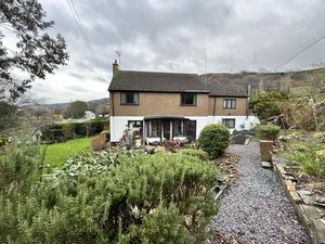 Photo 1- click for photo gallery